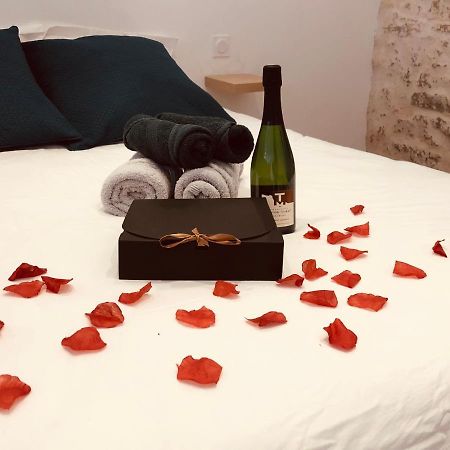 Le Jungle Charmant Appartement Avec Exterieur Ним Екстериор снимка